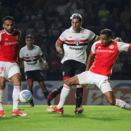 Luiz Araújo Destaca-se e Flamengo Vence Grêmio para Liderar o Brasileirão