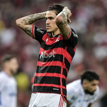 Fortaleza supera o Flamengo e assume posição no topo da tabela do Brasileirão