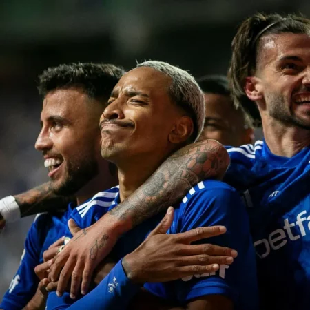 Cruzeiro supera o Bragantino e se aproxima do G-4 do Brasileirão