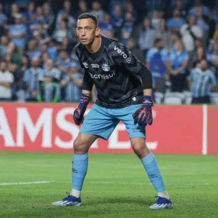 Grêmio ajusta time para enfrentar o Cruzeiro