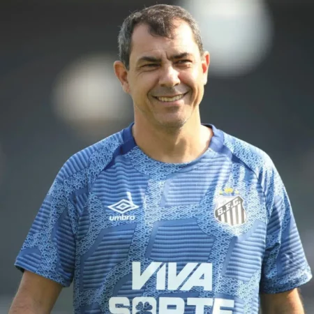 Santos: Carille deve mexer no time para duelo com o Amazonas