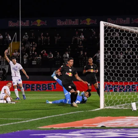 Bragantino assegura vitória no último minuto contra o Bahia pelo Brasileirão