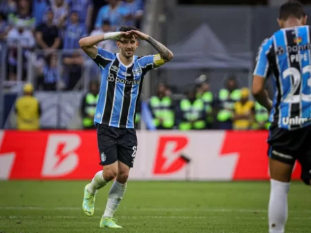 Grêmio Conquista Vitória de Virada Sobre o Atlético-GO e Distancia-se do Z-4