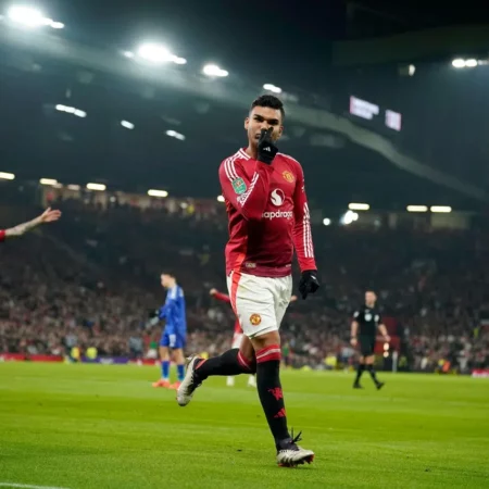 Manchester United goleia Leicester e avança na Copa da Liga Inglesa