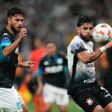 Corinthians empata com Racing em duelo equilibrado pela Sul-Americana