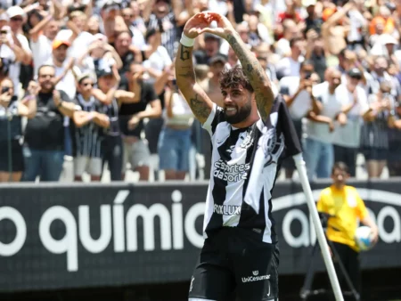 Corinthians tem início arrasador e vence o Cruzeiro no Brasileirão